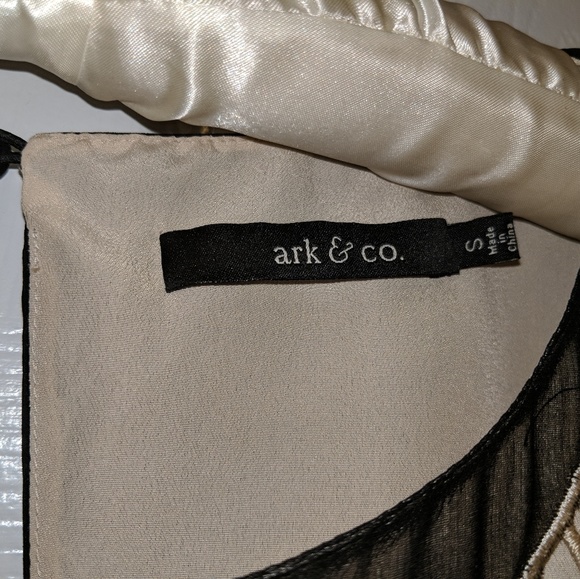 Ark & Co black Mini dress with Bell Sleeves small - Picture 3 of 4